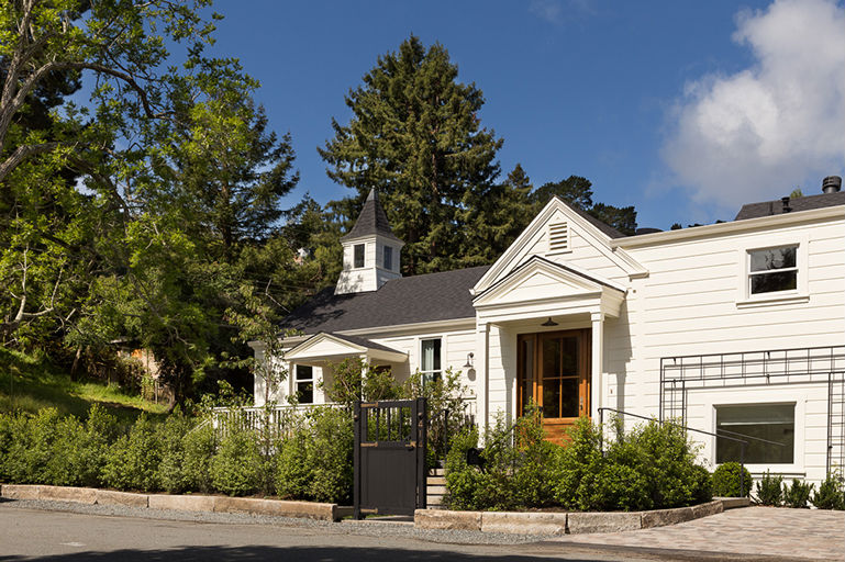 HavenStudiosblog_HSH_curb appeal.jpg