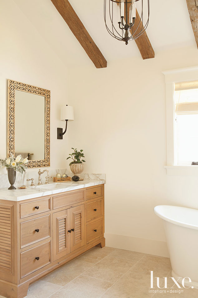 coastal style neutral bathroom.jpg