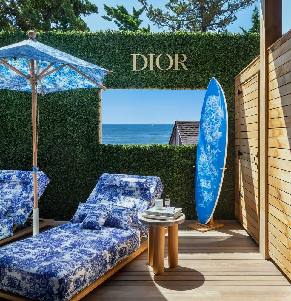 Dior Pop-Up Spa in the Hamptons - Chinoiserie is a huge interior design trend in 2022 and 2023; primarily in blue and white but also really cool in red and white
