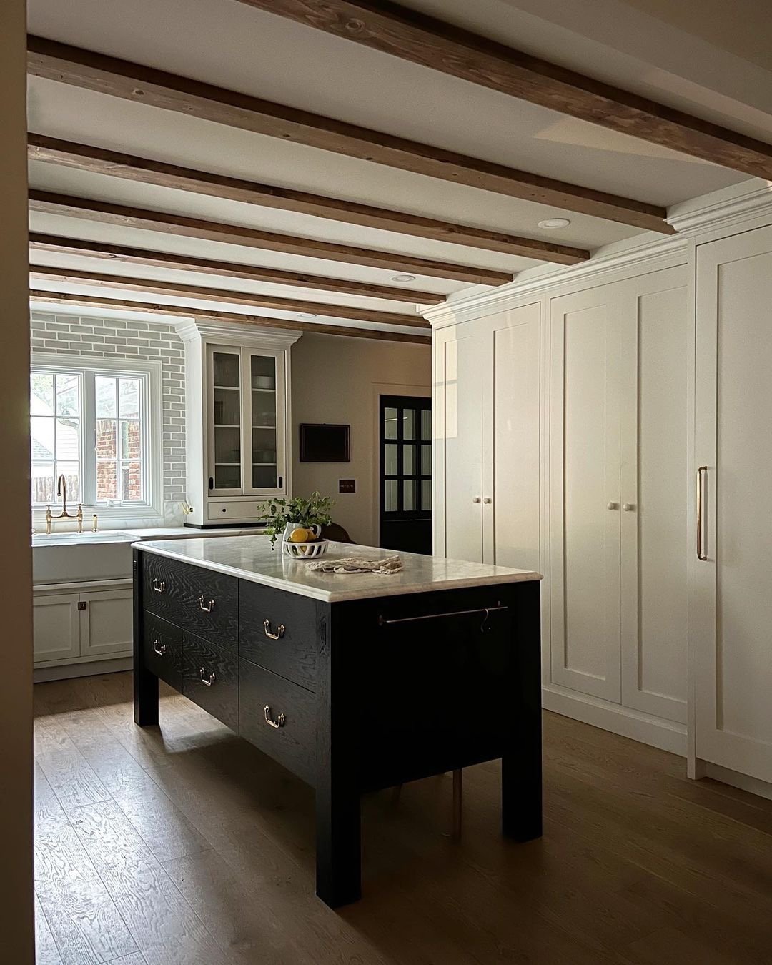 Freestanding kitchen islands in historic homes Sacramento Interior Designer